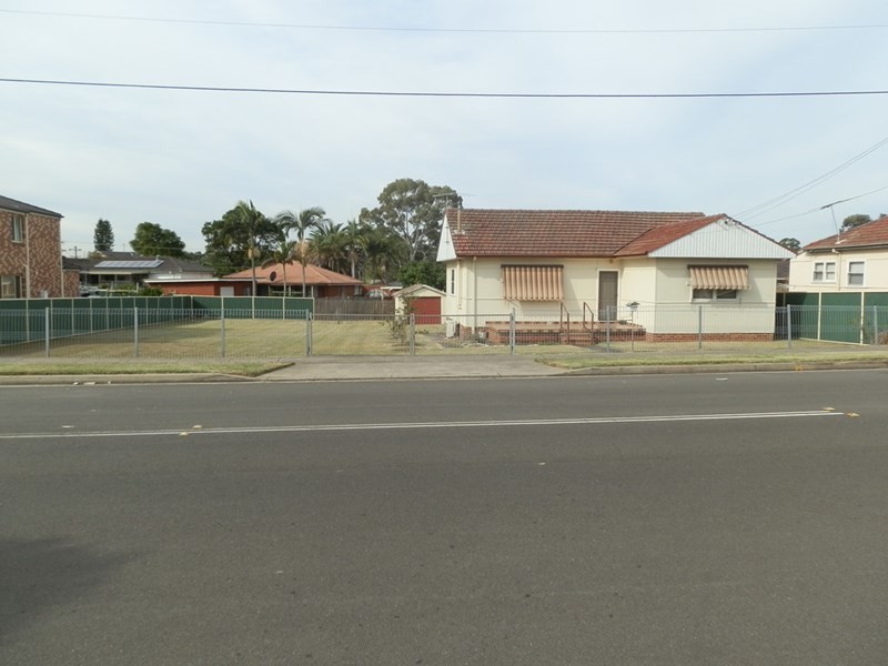 126 High Street, Cabramatta West NSW 2166