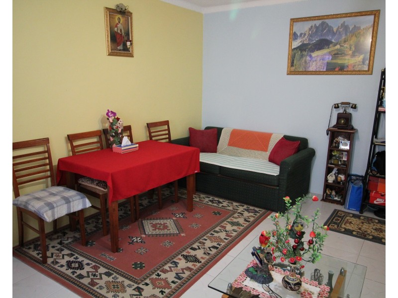 2/72 Mcburney Road, Cabramatta NSW 2166