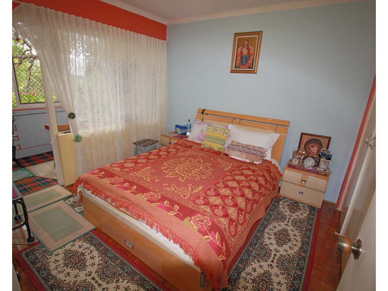 2/72 Mcburney Road, Cabramatta NSW 2166