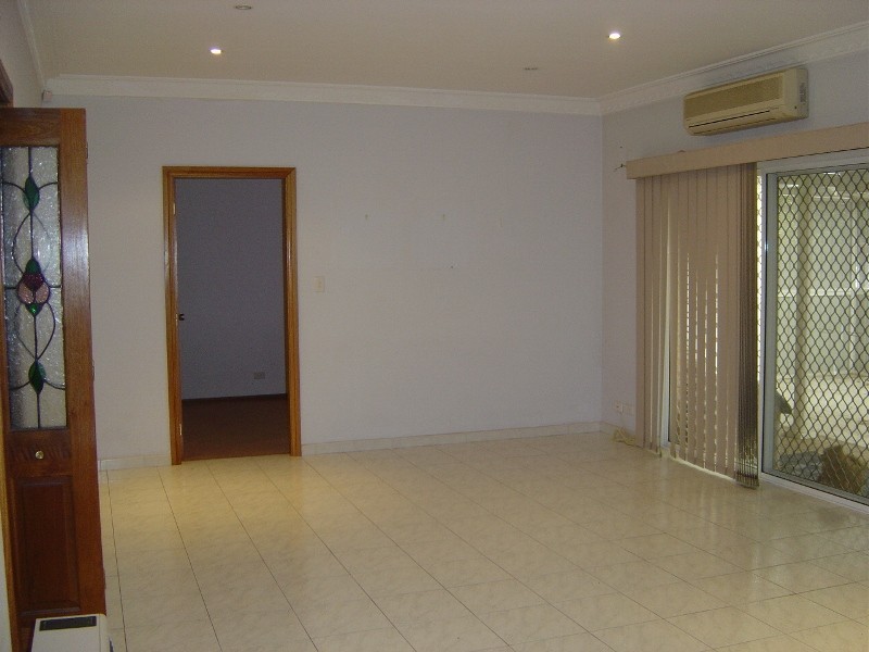 Cabramatta NSW 2166