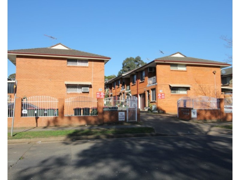 17/108 Longfield Street, Cabramatta NSW 2166
