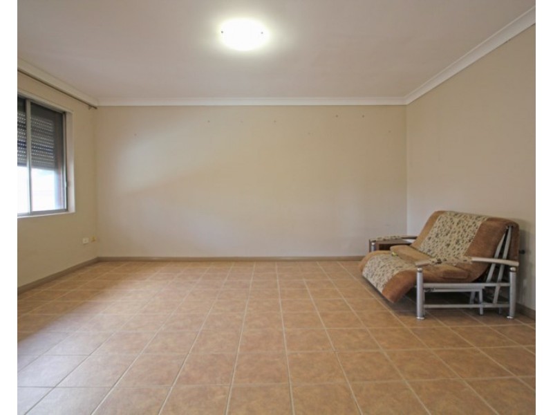 17/108 Longfield Street, Cabramatta NSW 2166