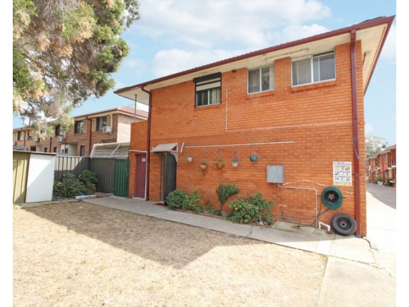 17/108 Longfield Street, Cabramatta NSW 2166