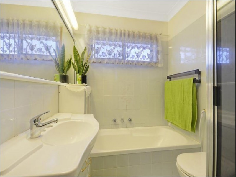 21 Medley Avenue, Liverpool NSW 2170