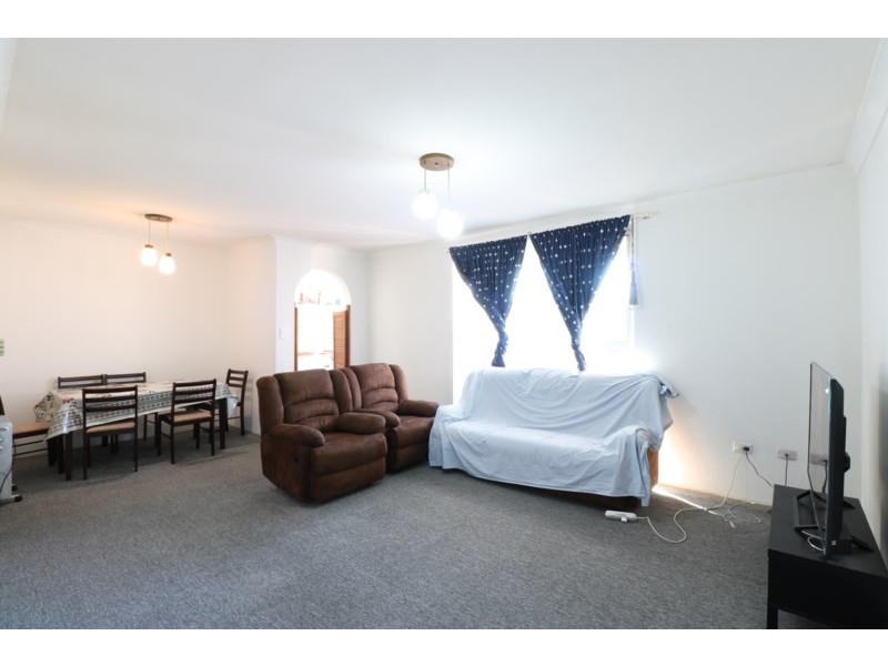 17/118 Longfield Street, Cabramatta NSW 2166