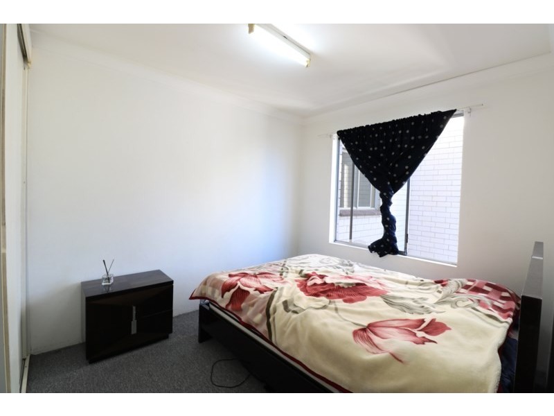 17/118 Longfield Street, Cabramatta NSW 2166