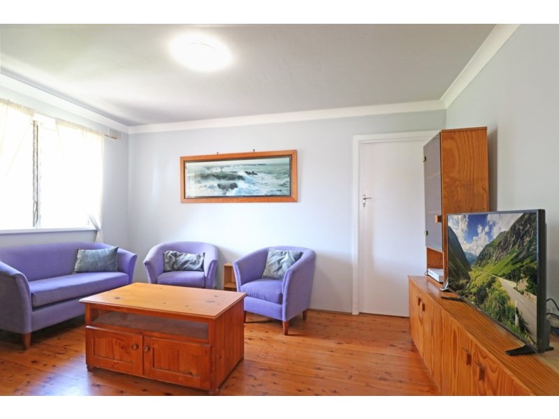 71 Avoca Road, Canley Heights NSW 2166