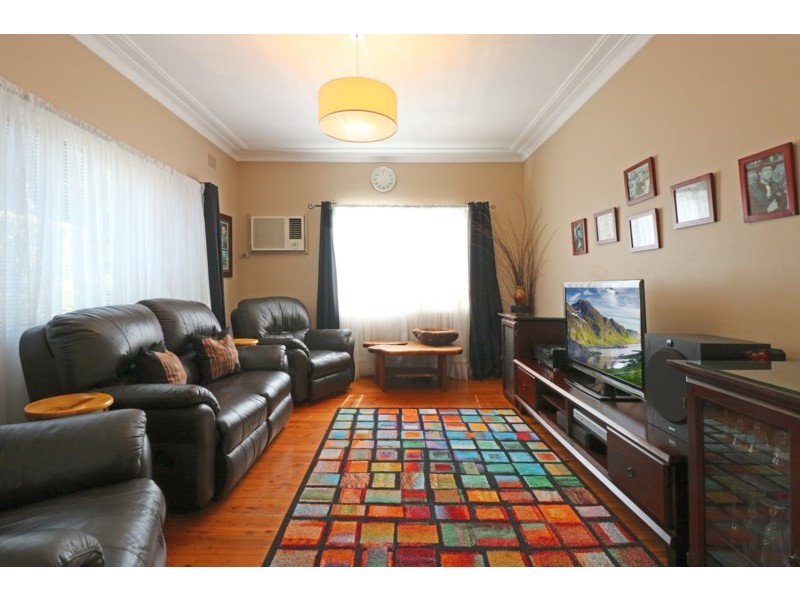 71 Avoca Road, Canley Heights NSW 2166