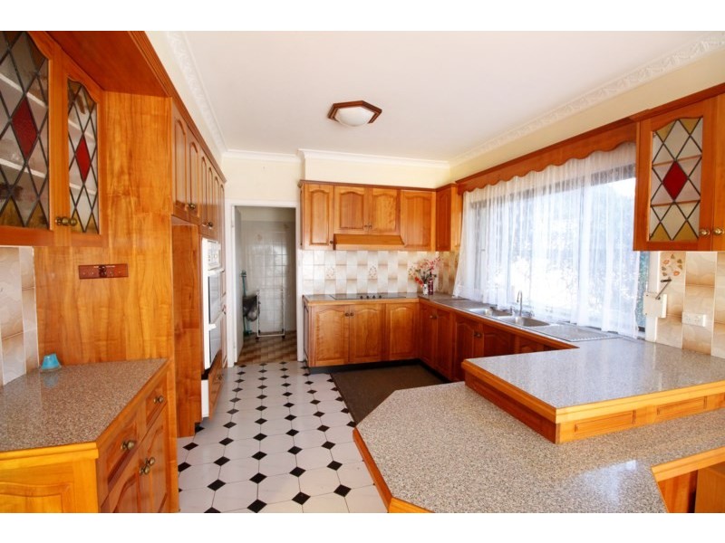 25 Aldington Road, Kemps Creek NSW 2178