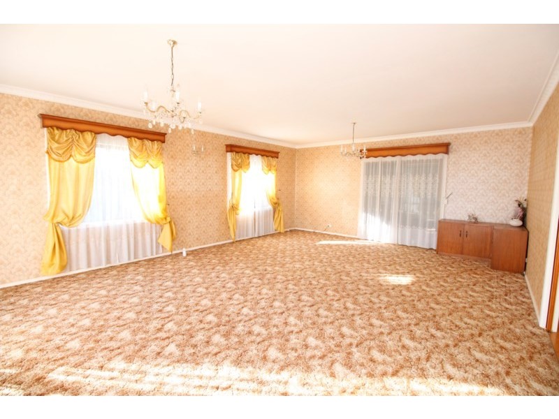 25 Aldington Road, Kemps Creek NSW 2178