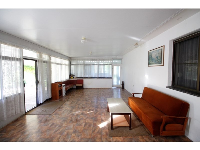 25 Aldington Road, Kemps Creek NSW 2178