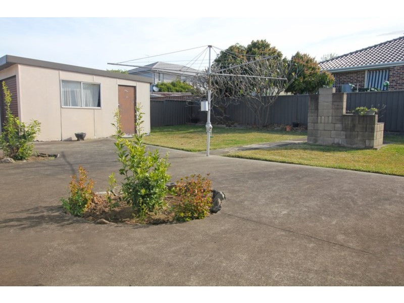 8 Annette Street, Cabramatta West NSW 2166