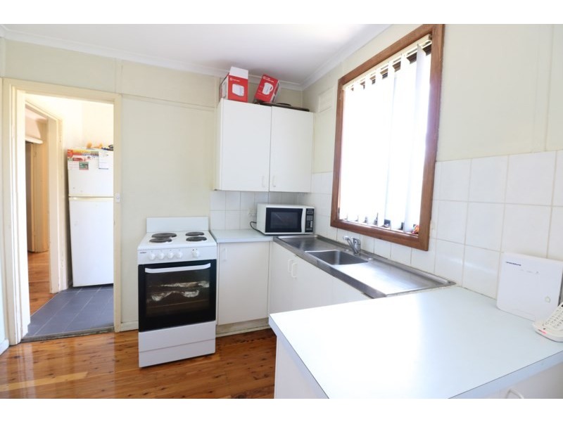 10 Kenilworth Street, Miller NSW 2168