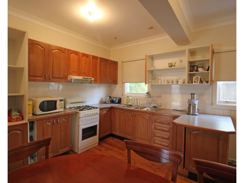 1 Francis Street, Fairfield NSW 2165