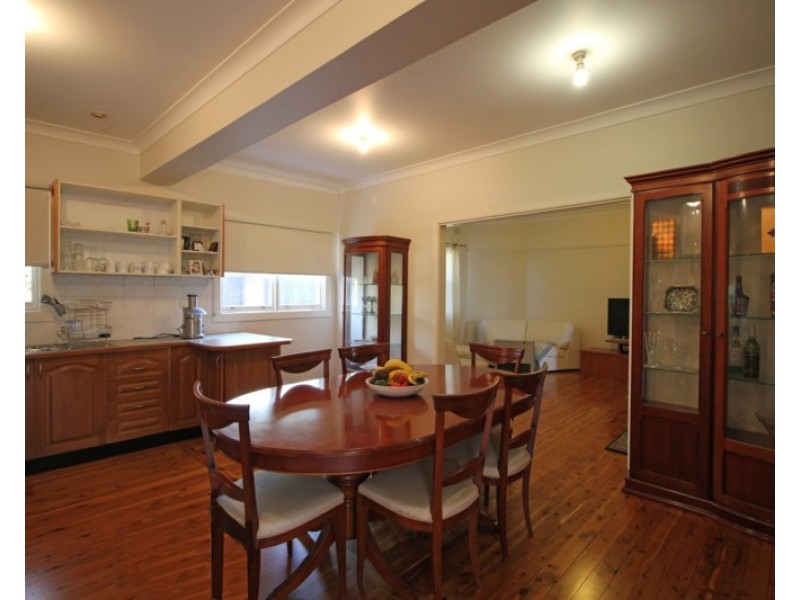 1 Francis Street, Fairfield NSW 2165