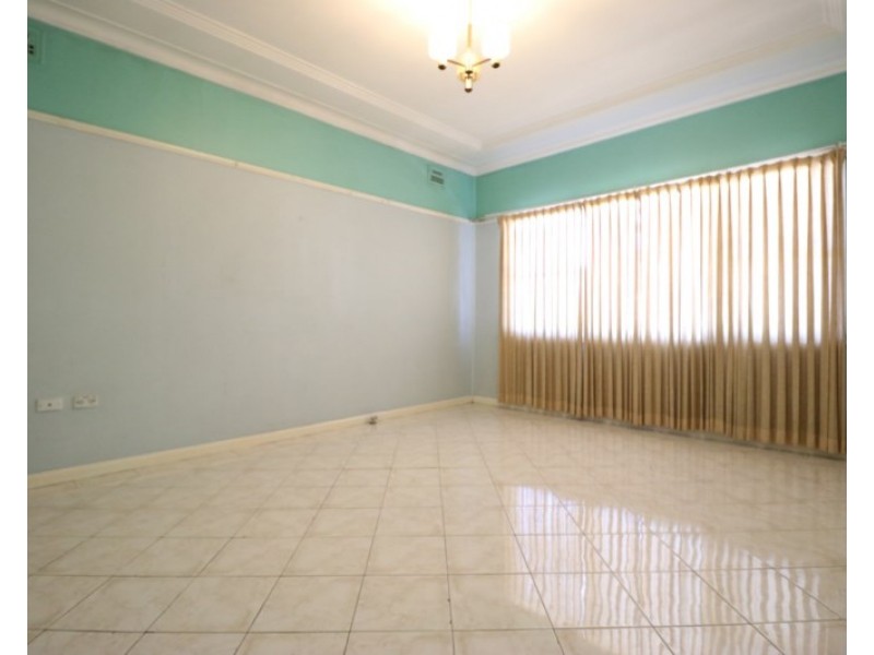 144 Hamilton Street, Fairfield NSW 2165