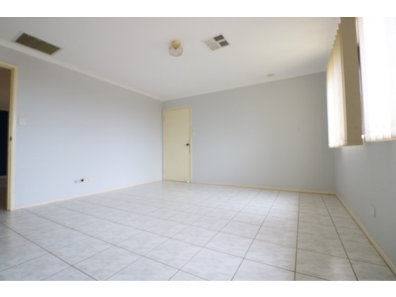 102 Springfield Road, Catherine Field NSW 2557