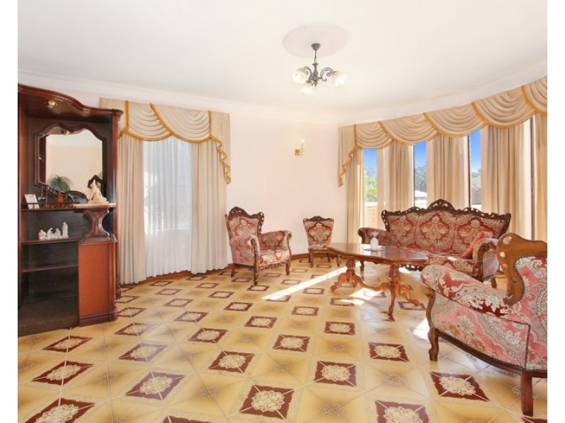 17 Cartier Street, Bonnyrigg NSW 2177