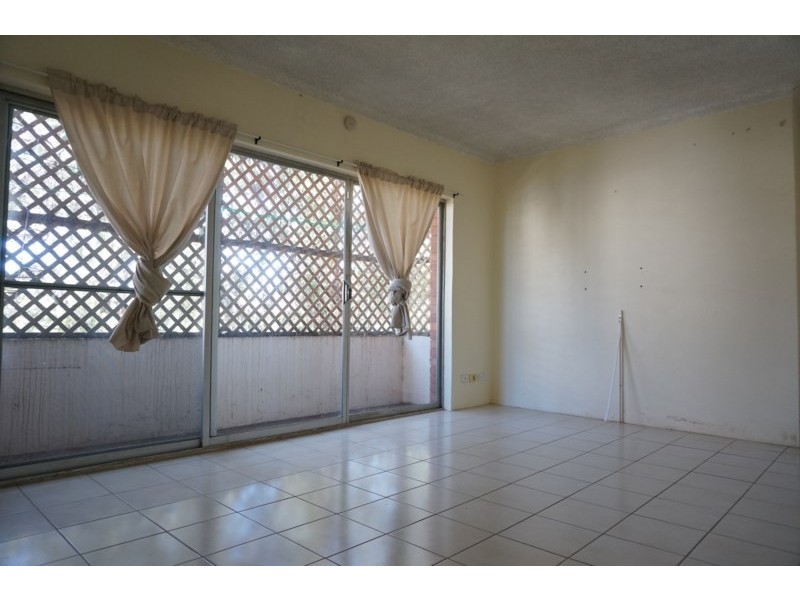 9/11 Acacia Street, Cabramatta NSW 2166