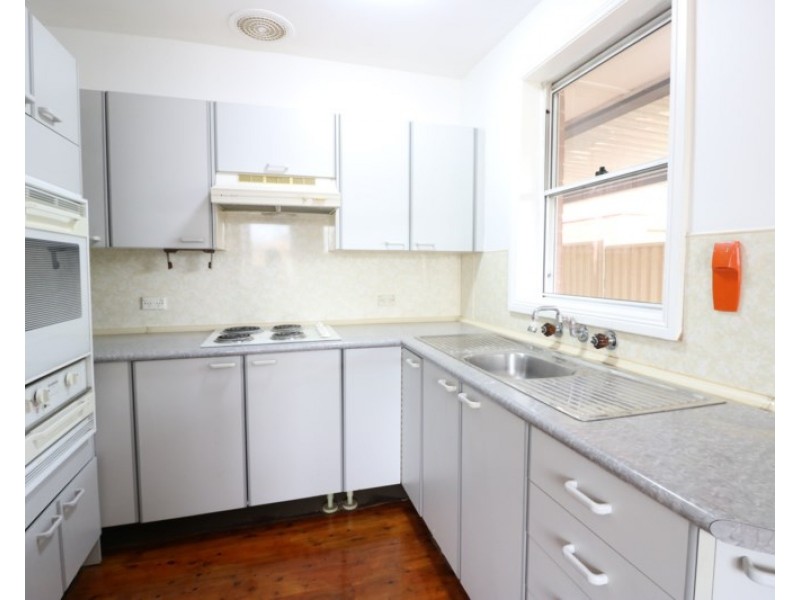 36 Jane Street, Smithfield NSW 2164