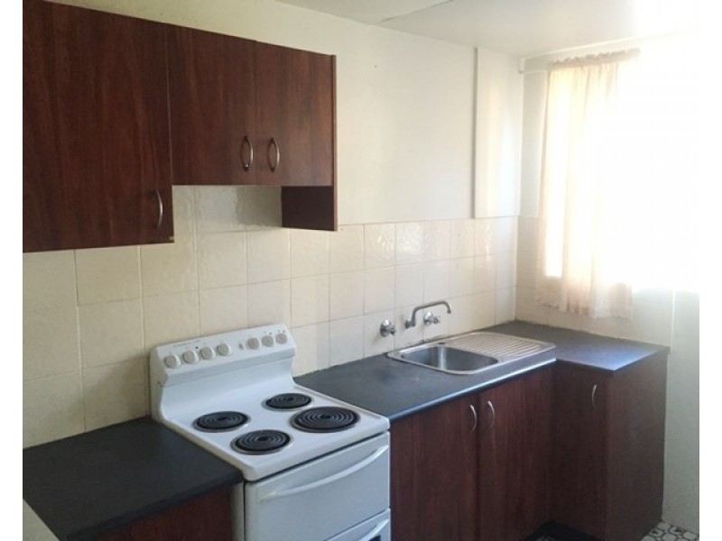 3/112-114 Wattle Avenue, Carramar NSW 2163