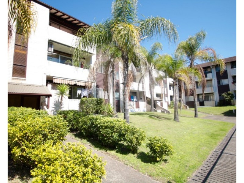 6/79 Memorial Avenue, Liverpool NSW 2170