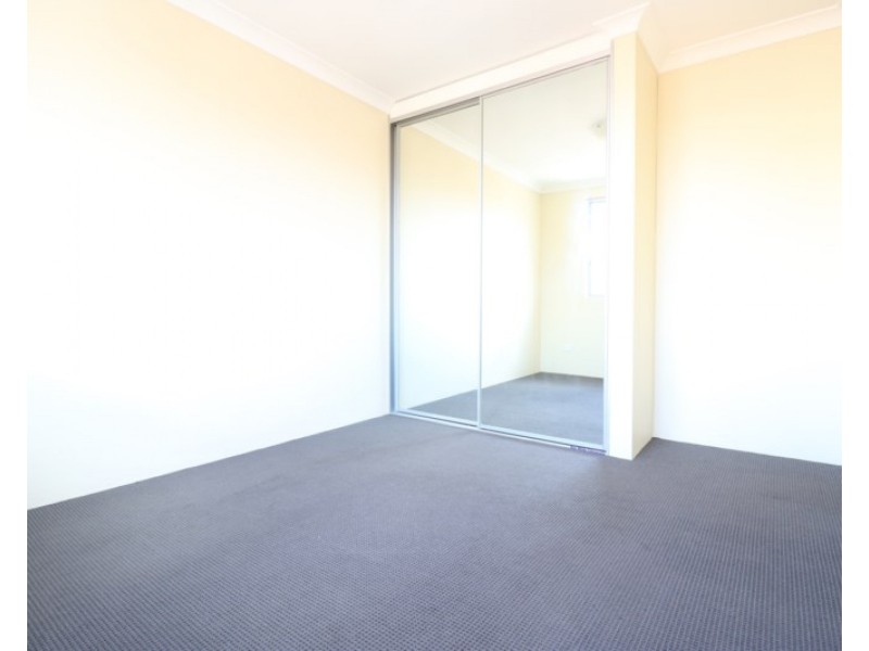 16/7 Bathurst Street, Liverpool NSW 2170