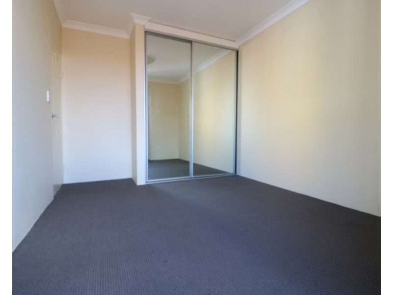 16/7 Bathurst Street, Liverpool NSW 2170