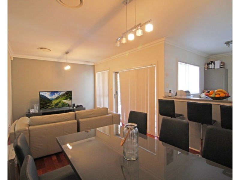 28 Smith Crescent, Liverpool NSW 2170