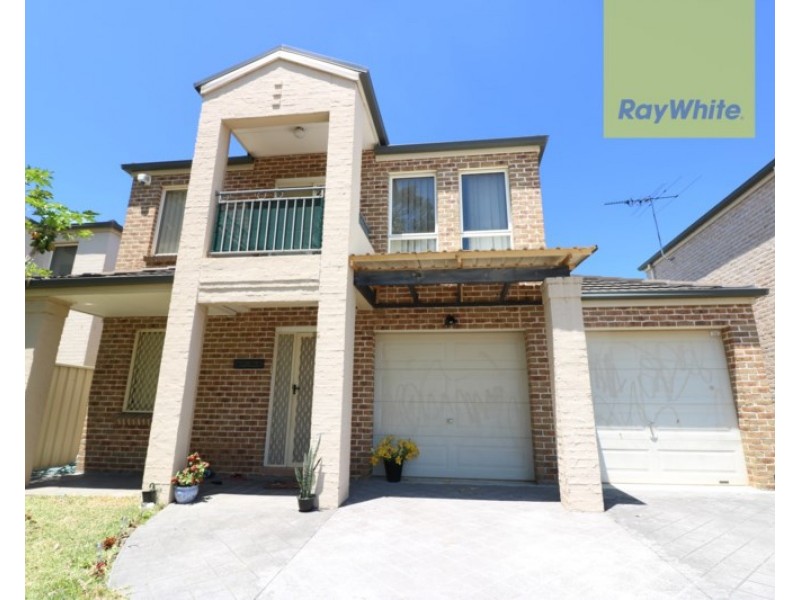 3 Jacaranda Court, Fairfield East NSW 2165