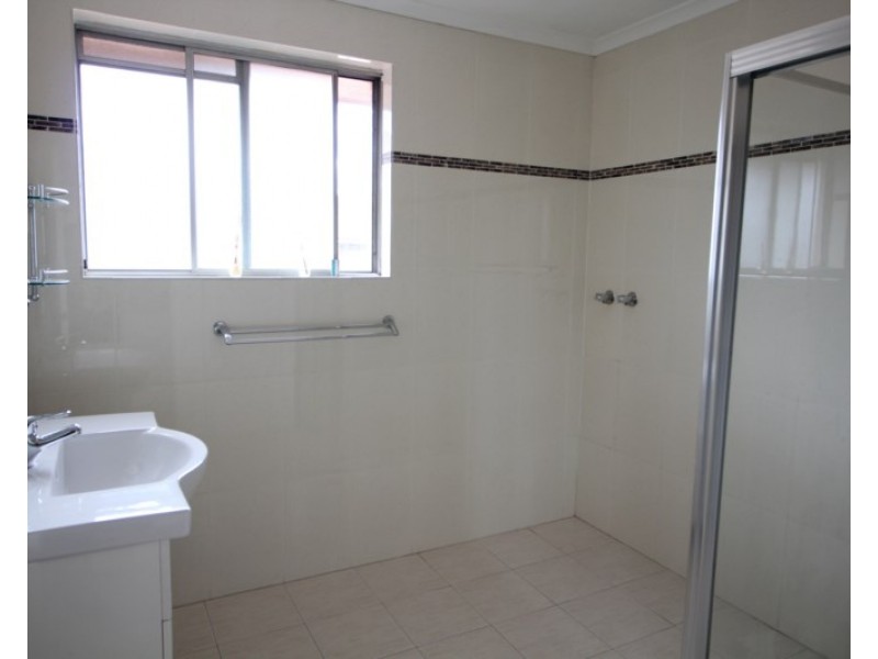 14/108 Longfield Street, Cabramatta NSW 2166