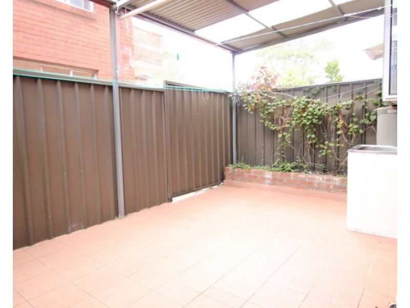 14/108 Longfield Street, Cabramatta NSW 2166