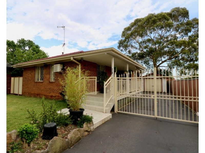 31 Festival Street, Sadleir NSW 2168