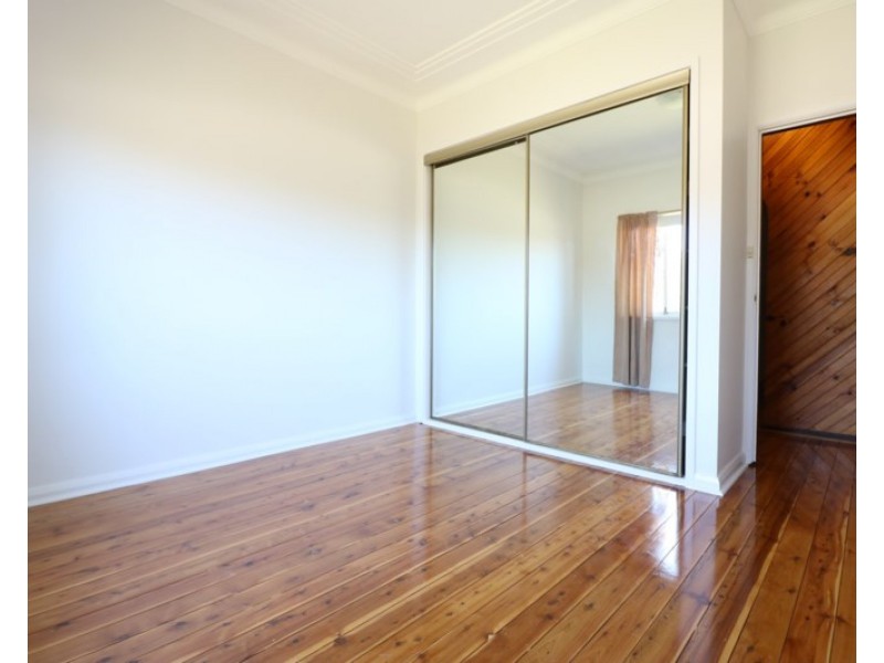 43 Derria Street, Canley Heights NSW 2166