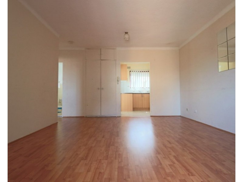 16/3 Gilbert Street, Cabramatta NSW 2166