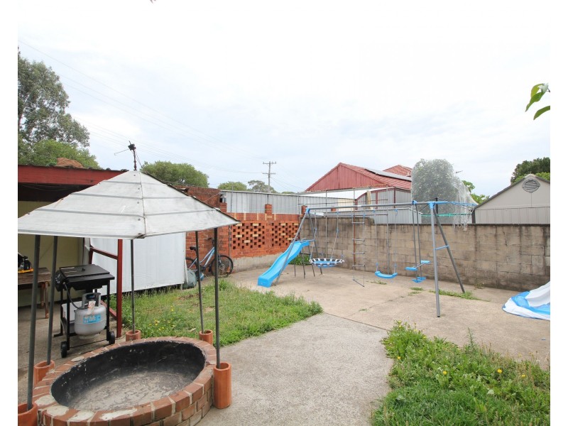 23 Ramsay Street, Canley Vale NSW 2166