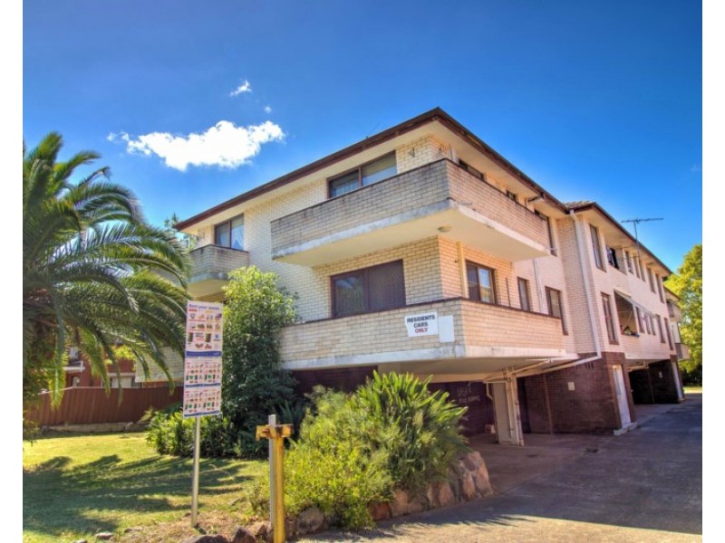 2/81 Hughes Street, Cabramatta NSW 2166