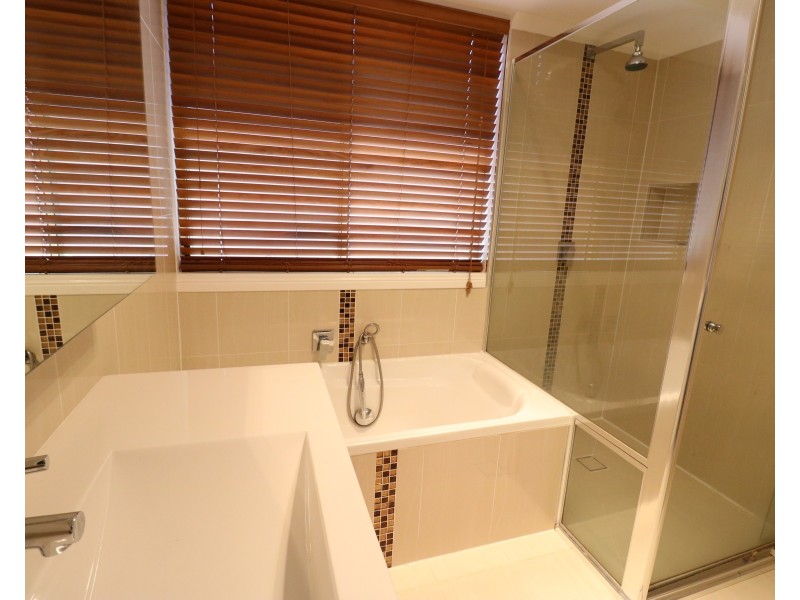 3 Tamworth Crescent, Hoxton Park NSW 2171