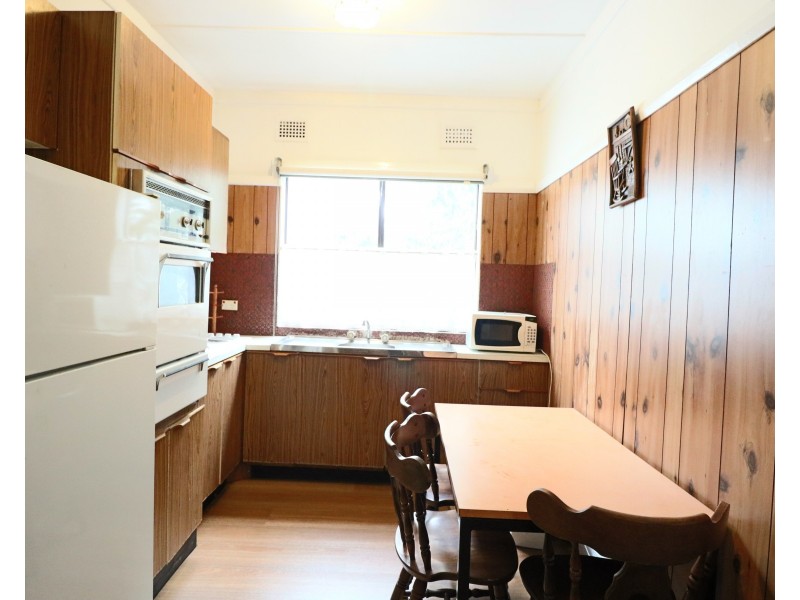 2/13 Evans Street, Fairfield NSW 2165