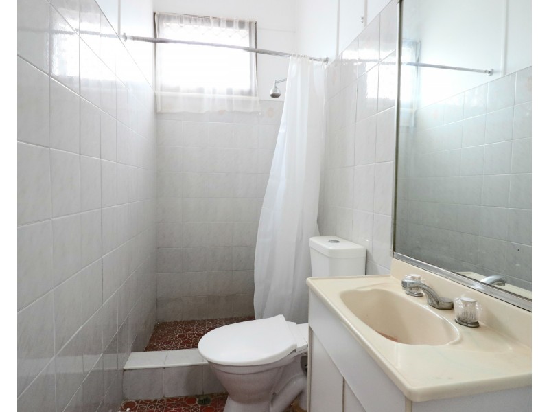 2/13 Evans Street, Fairfield NSW 2165