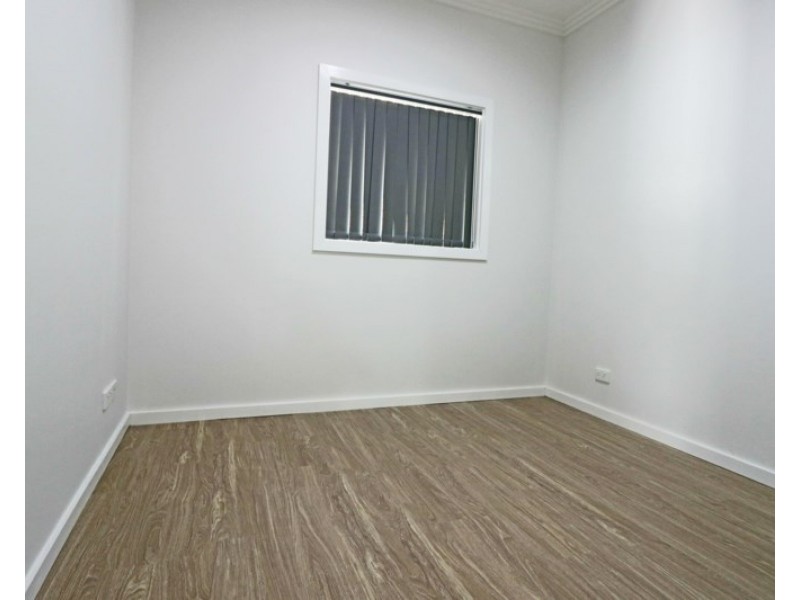 5 Ravenswood Street, Canley Vale NSW 2166