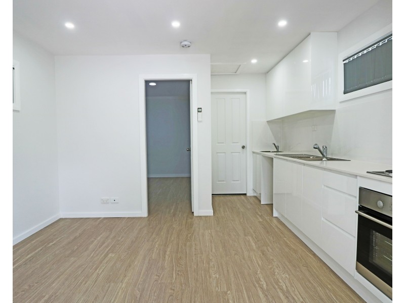 5a Ravenswood Street, Canley Vale NSW 2166