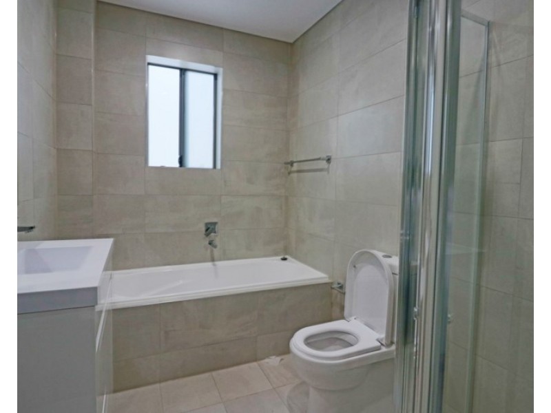 30 Watkin Tench Parade, Pemulwuy NSW 2145