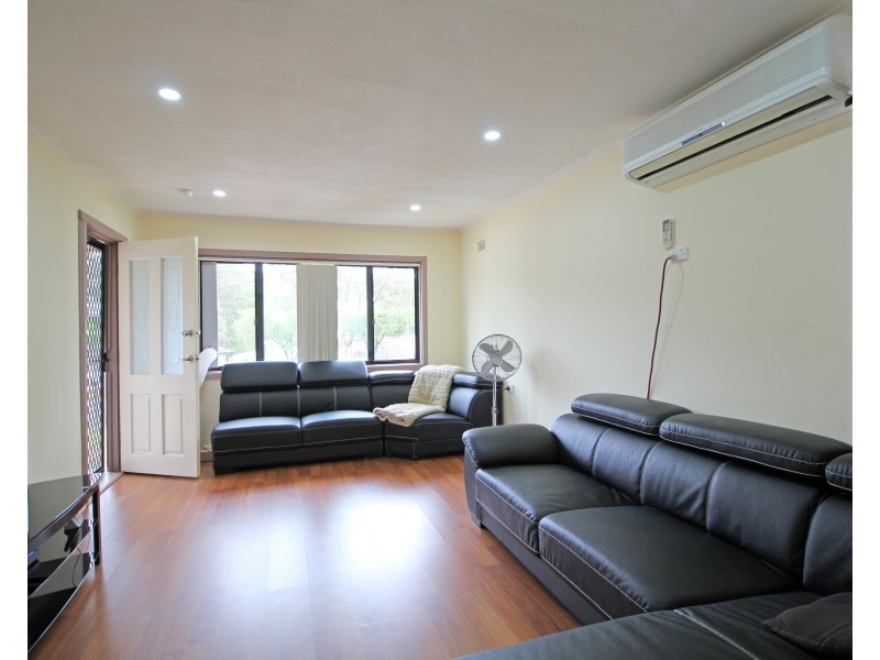 42 Busby Road, Busby NSW 2168