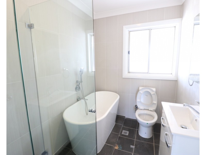 51 Cambridge Street, Canley Heights NSW 2166