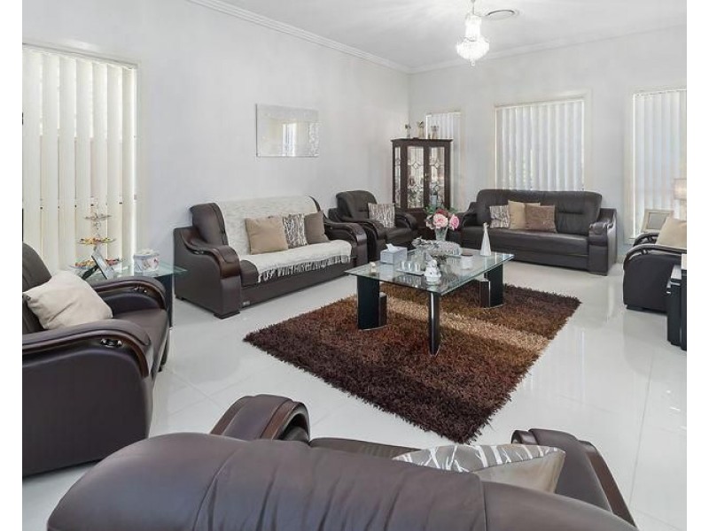 40 Willowbank Crescent, Canley Vale NSW 2166