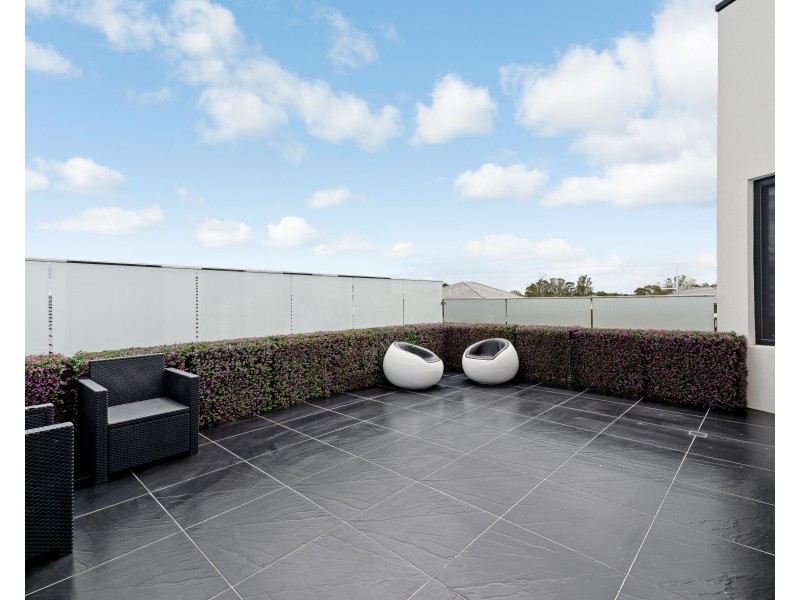10 Davidson Street, Oran Park NSW 2570