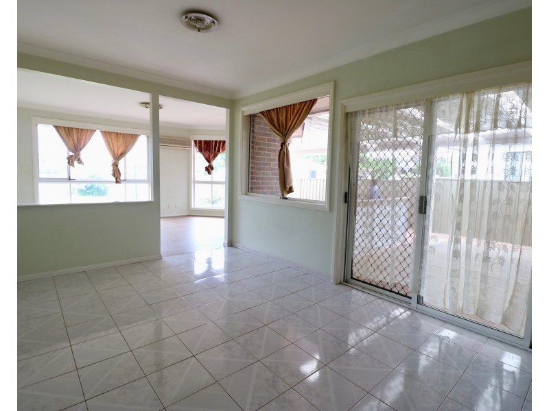 4 Ascot Street, Canley Heights NSW 2166