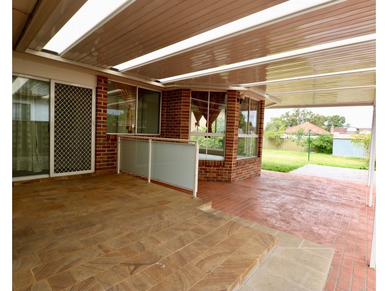 4 Ascot Street, Canley Heights NSW 2166