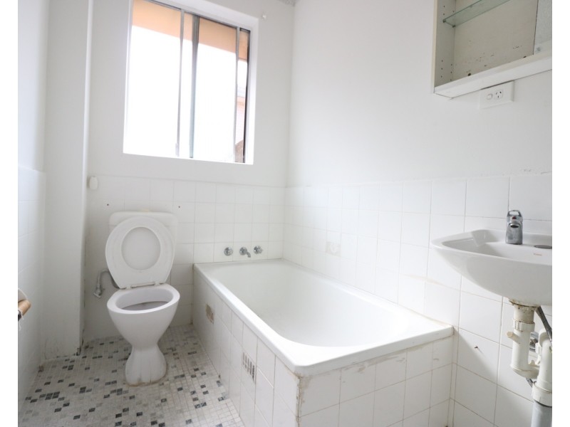 5/20 York Street, Fairfield NSW 2165